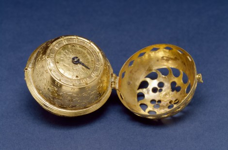http://en.wikipedia.org/wiki/File:German_-_Spherical_Table_Watch_%28Melanchthon%27s_Watch%29_-_Walters_5817_-_View_C.jpg